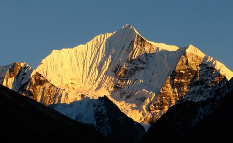 Langtang, Helambu and Gosainkunda Lake Trek