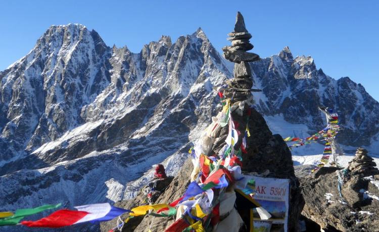 Gokyo Valley Lakes Trek