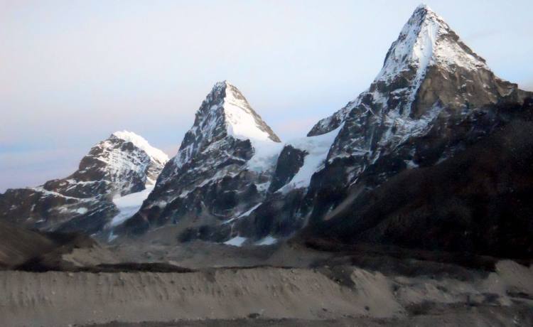 Gokyo Valley Lakes Trek